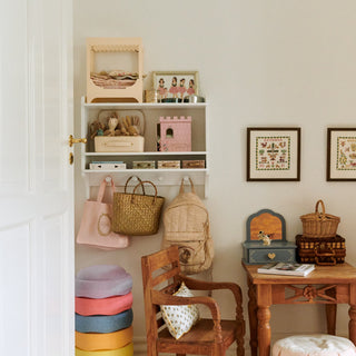 Ellie & Cornelia's Room, 4 & 2 years old