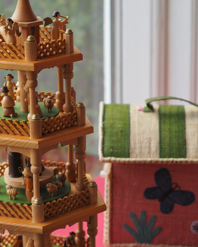 Extra Small Raffia Basket 'Butterfly'