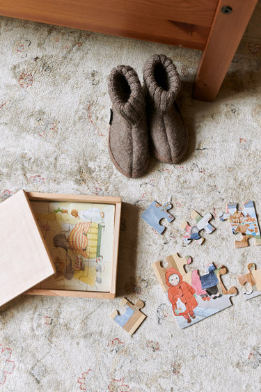 Fire Puslespil i Træboks Pigga