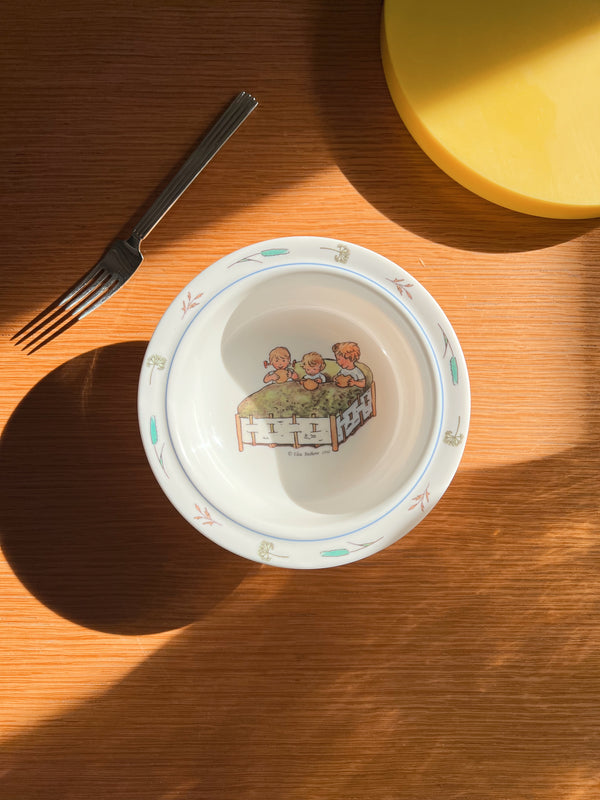Hat Cottage, 3 Piece Tableware Set