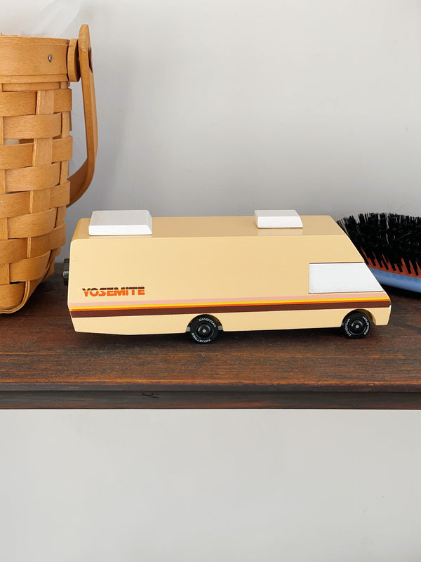 Yosemite RV toy car from Candylab