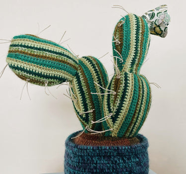 Handmade Knitted Cactus from Creme de la Creme ala Edgar