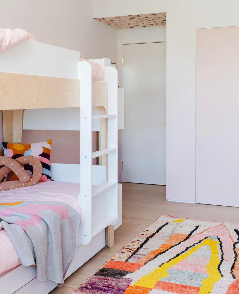 Perch Pull Out Bed incl. Vertical Ladder